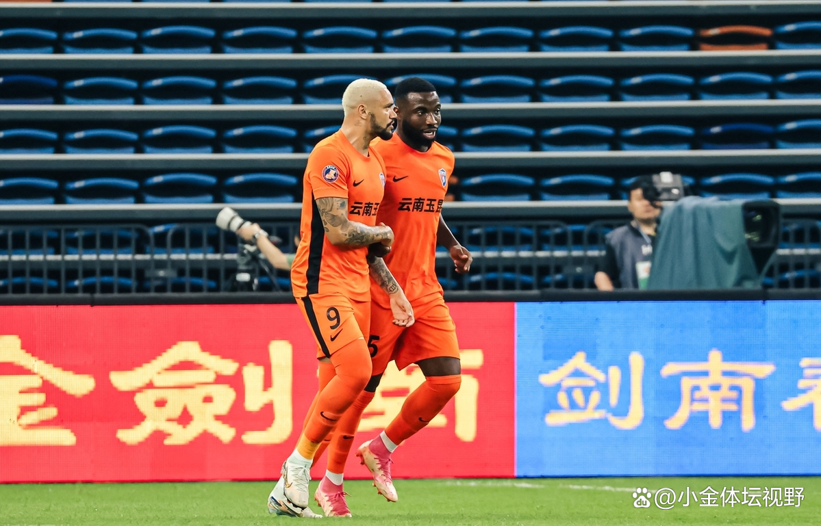 爱游戏-风云突变里昂清晨豪取连胜，足总杯版图或变，媒体盛赞，赛程密集仍需轮换的简单介绍